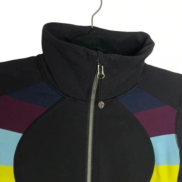 Lululemon Nice Asana Long Sleeve Jacket in Black / Pow  Stripe Split Pea Size 4 - Picture 10 of 13